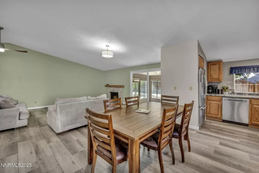 1301 Colorado, Carson City, Nevada 89701, 3 Bedrooms Bedrooms, ,2 BathroomsBathrooms,Residential,Residential,Colorado,250054064