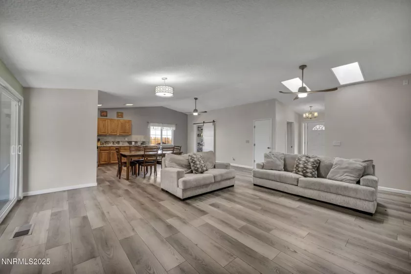 1301 Colorado, Carson City, Nevada 89701, 3 Bedrooms Bedrooms, ,2 BathroomsBathrooms,Residential,Residential,Colorado,250054064