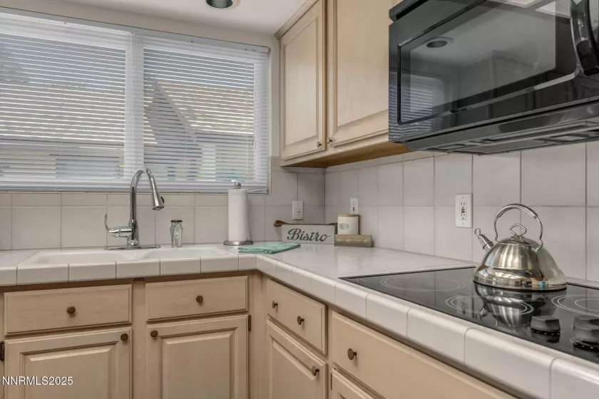 1481 Foster, Reno, Nevada 89509, 3 Bedrooms Bedrooms, ,3 BathroomsBathrooms,Residential,Residential,Foster,250054065