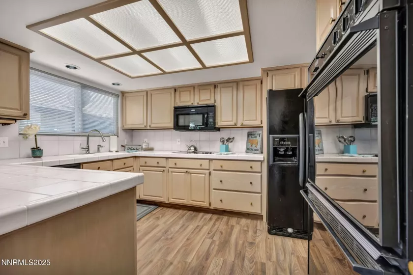 1481 Foster, Reno, Nevada 89509, 3 Bedrooms Bedrooms, ,3 BathroomsBathrooms,Residential,Residential,Foster,250054065