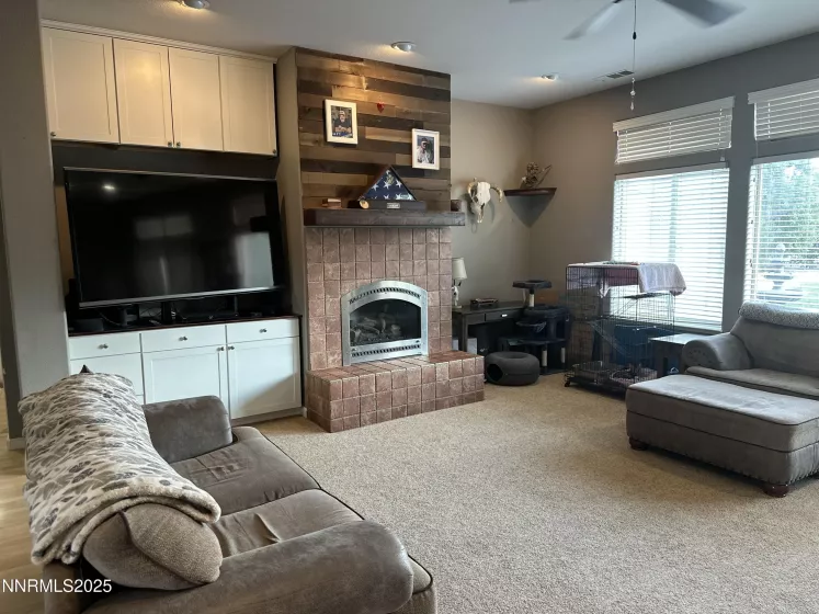 460 Mystic Mountain, Sparks, Nevada 89441, 4 Bedrooms Bedrooms, ,3 BathroomsBathrooms,Residential,Residential,Mystic Mountain,250054066