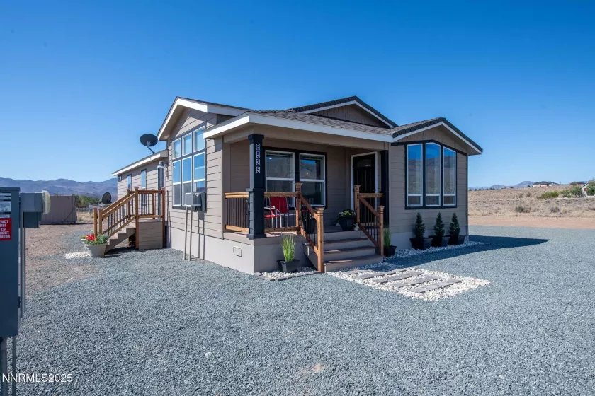 6535 Iron Mountain, Stagecoach, Nevada 89429, 3 Bedrooms Bedrooms, ,2 BathroomsBathrooms,Residential,Residential,Iron Mountain,250054067