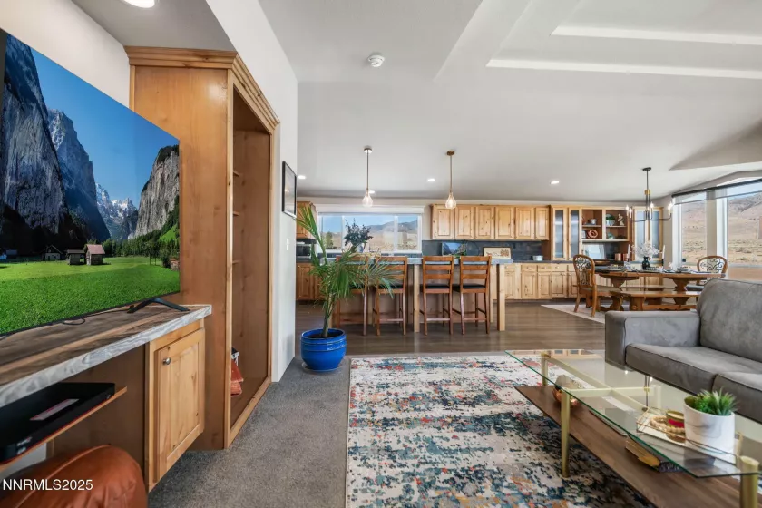 6535 Iron Mountain, Stagecoach, Nevada 89429, 3 Bedrooms Bedrooms, ,2 BathroomsBathrooms,Residential,Residential,Iron Mountain,250054067