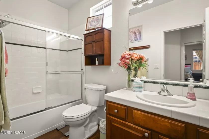 1717 Burwood, Reno, Nevada 89521, 2 Bedrooms Bedrooms, ,2 BathroomsBathrooms,Residential,Residential,Burwood,250054068