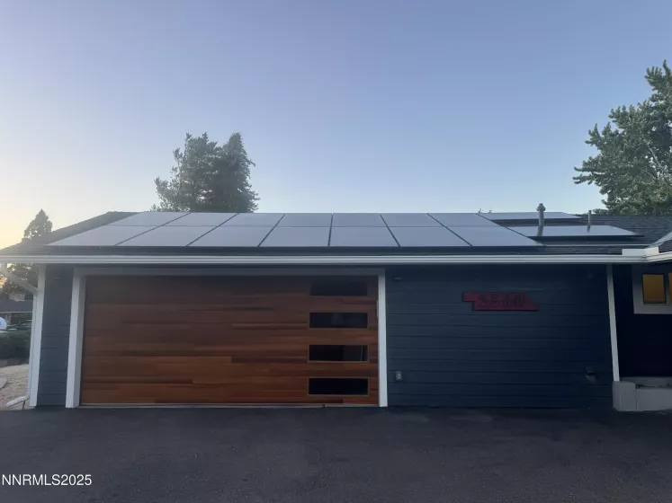 Insulated Wood-look metal clad garage door