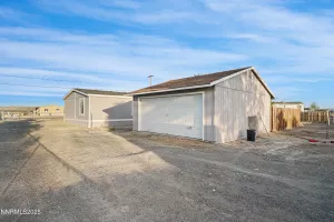 2845 Talapoosa, Silver Springs, Nevada 89429, 4 Bedrooms Bedrooms, ,2 BathroomsBathrooms,Residential,Residential,Talapoosa,250052509