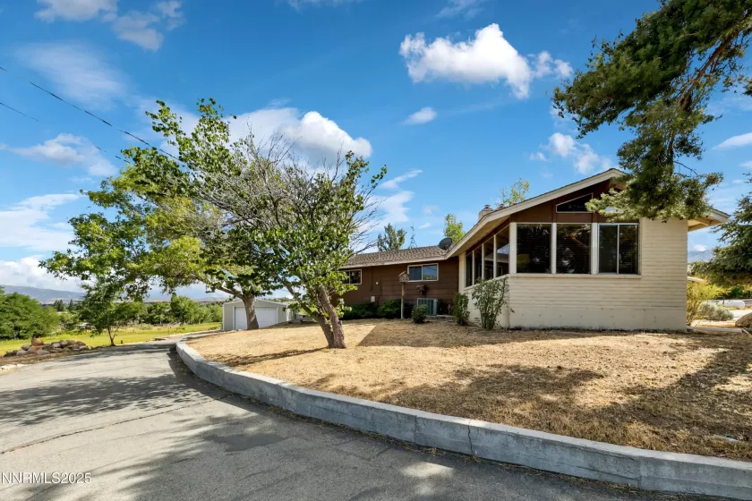 3550 Lone Tree, Reno, Nevada 89511, 3 Bedrooms Bedrooms, ,4 BathroomsBathrooms,Residential,Residential,Lone Tree,250054070