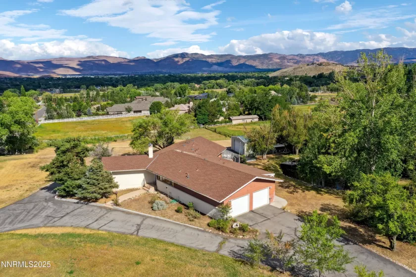 3550 Lone Tree, Reno, Nevada 89511, 3 Bedrooms Bedrooms, ,4 BathroomsBathrooms,Residential,Residential,Lone Tree,250054070
