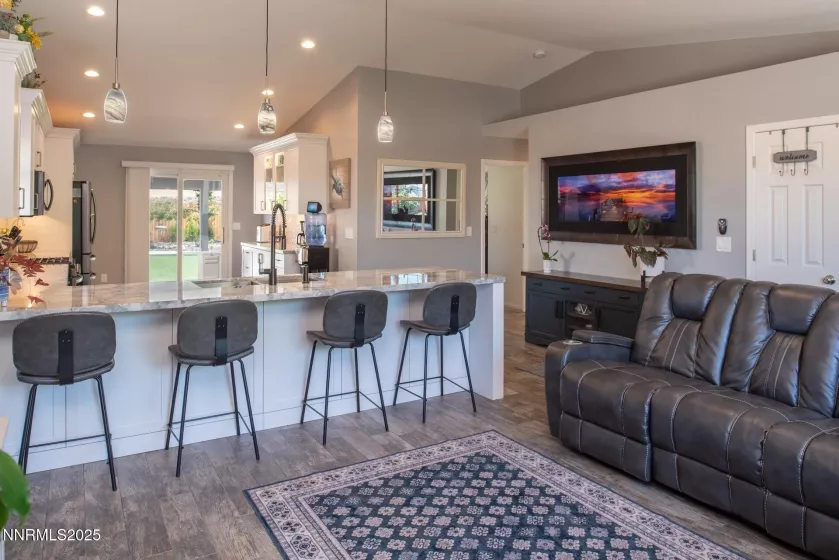 5963 Gardenia, Sun Valley, Nevada 89433, 3 Bedrooms Bedrooms, ,2 BathroomsBathrooms,Residential,Residential,Gardenia,250054071