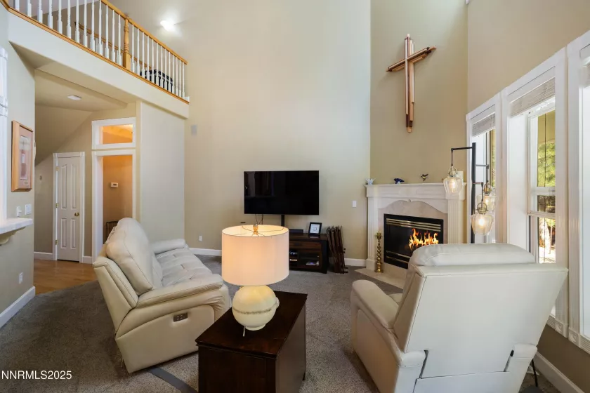 6851 Woodburn, Sparks, Nevada 89436, 4 Bedrooms Bedrooms, ,3 BathroomsBathrooms,Residential,Residential,Woodburn,250054072