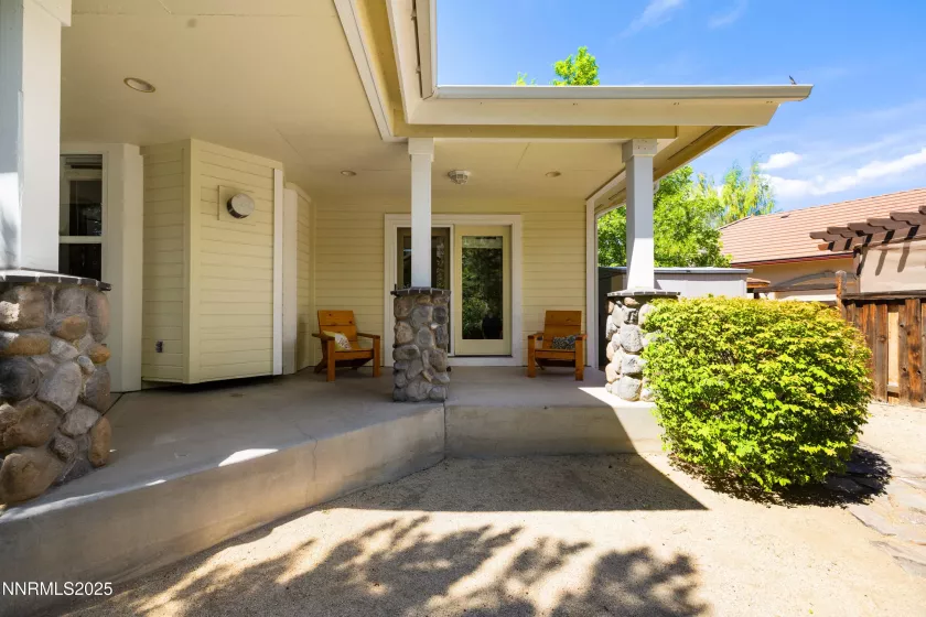 6851 Woodburn, Sparks, Nevada 89436, 4 Bedrooms Bedrooms, ,3 BathroomsBathrooms,Residential,Residential,Woodburn,250054072