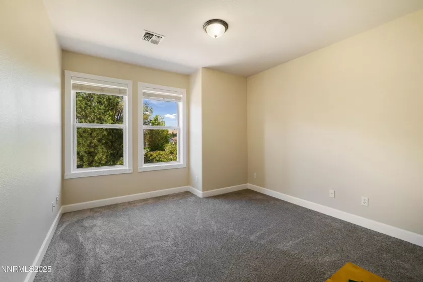 6851 Woodburn, Sparks, Nevada 89436, 4 Bedrooms Bedrooms, ,3 BathroomsBathrooms,Residential,Residential,Woodburn,250054072