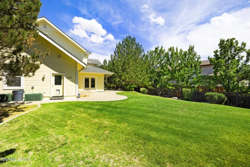 6851 Woodburn, Sparks, Nevada 89436, 4 Bedrooms Bedrooms, ,3 BathroomsBathrooms,Residential,Residential,Woodburn,250054072