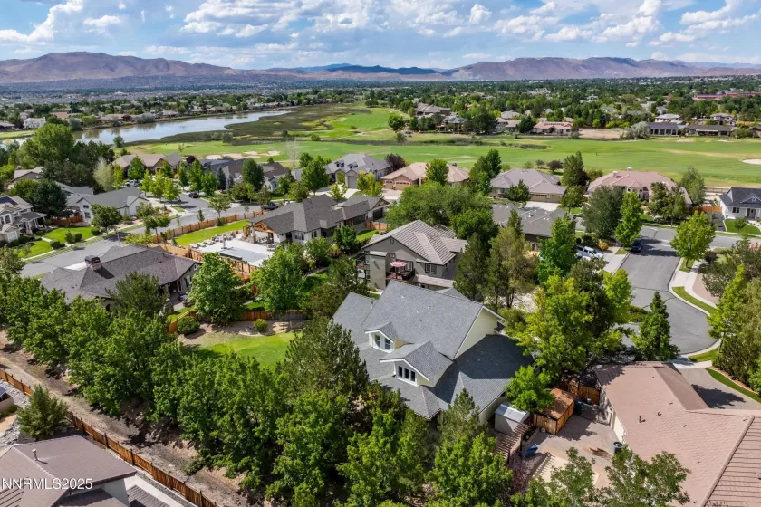 6851 Woodburn, Sparks, Nevada 89436, 4 Bedrooms Bedrooms, ,3 BathroomsBathrooms,Residential,Residential,Woodburn,250054072