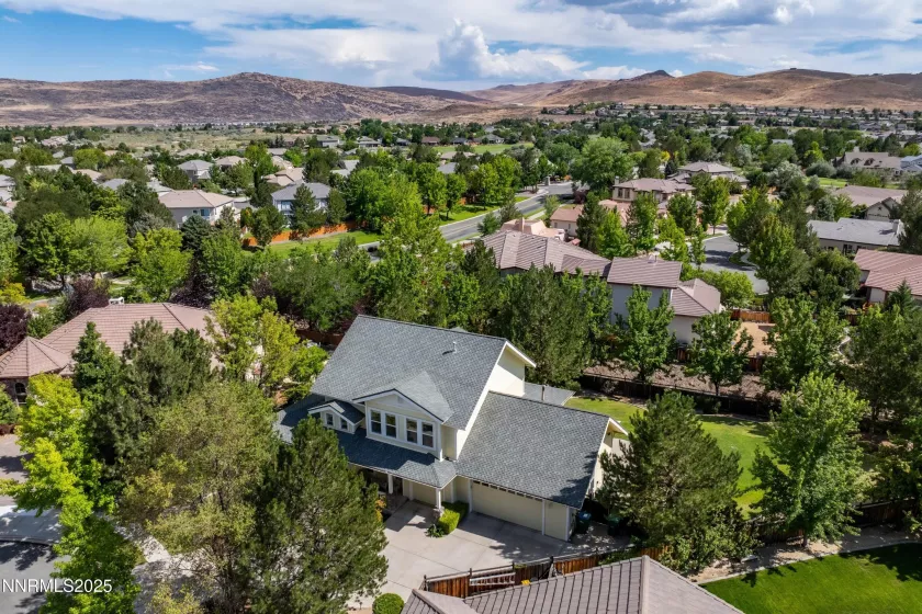 6851 Woodburn, Sparks, Nevada 89436, 4 Bedrooms Bedrooms, ,3 BathroomsBathrooms,Residential,Residential,Woodburn,250054072
