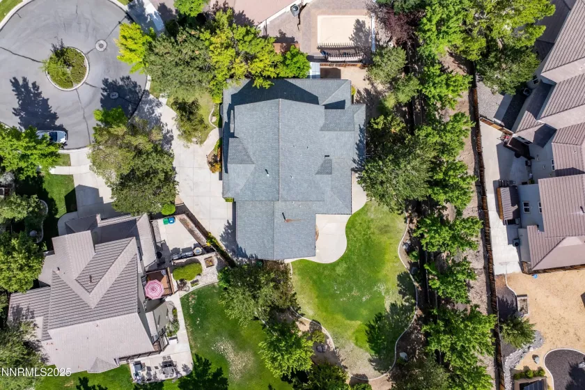 6851 Woodburn, Sparks, Nevada 89436, 4 Bedrooms Bedrooms, ,3 BathroomsBathrooms,Residential,Residential,Woodburn,250054072