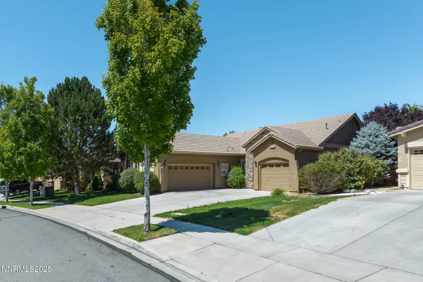 4140 Mystery, Sparks, Nevada 89436, 3 Bedrooms Bedrooms, ,2 BathroomsBathrooms,Residential,Residential,Mystery,250054073