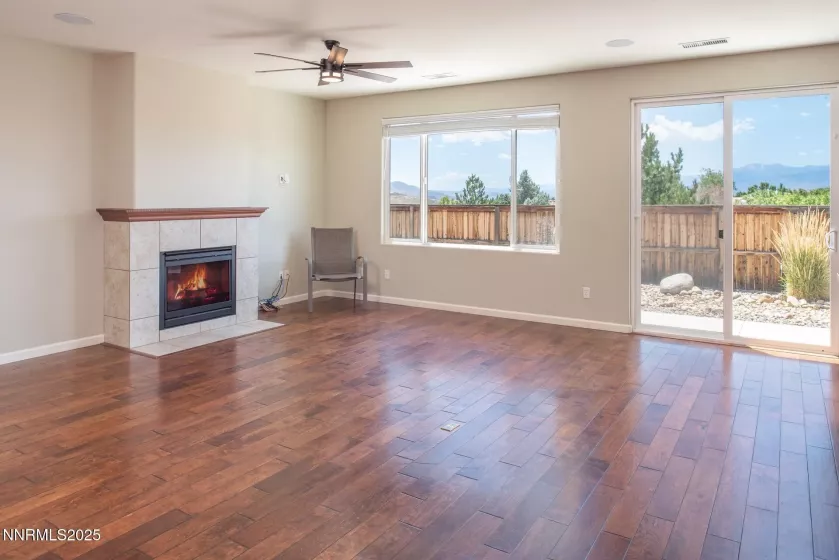 5345 Energystone, Sparks, Nevada 89436, 4 Bedrooms Bedrooms, ,3 BathroomsBathrooms,Residential,Residential,Energystone,250054076