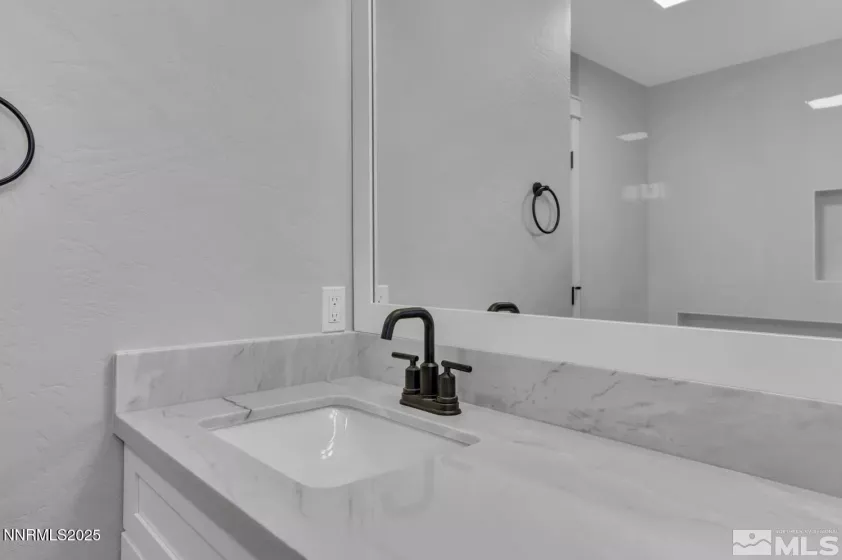 410 Reno, Reno, Nevada 89509, 3 Bedrooms Bedrooms, ,2 BathroomsBathrooms,Residential,Residential,Reno,250054077