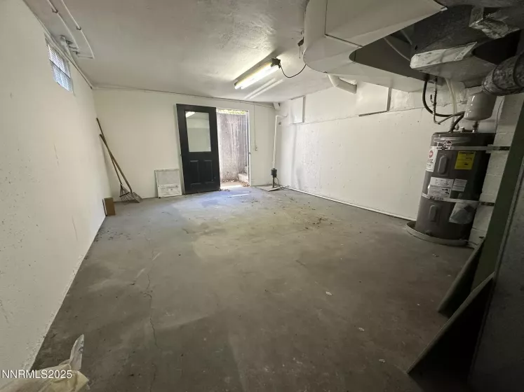 410 Reno, Reno, Nevada 89509, 2 Bedrooms Bedrooms, ,2 BathroomsBathrooms,Residential,Residential,Reno,250054077