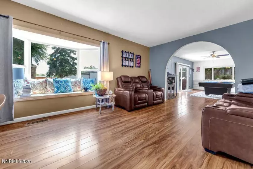 10150 Coyote Run, Reno, Nevada 89508, 4 Bedrooms Bedrooms, ,3 BathroomsBathrooms,Residential,Residential,Coyote Run,250054078