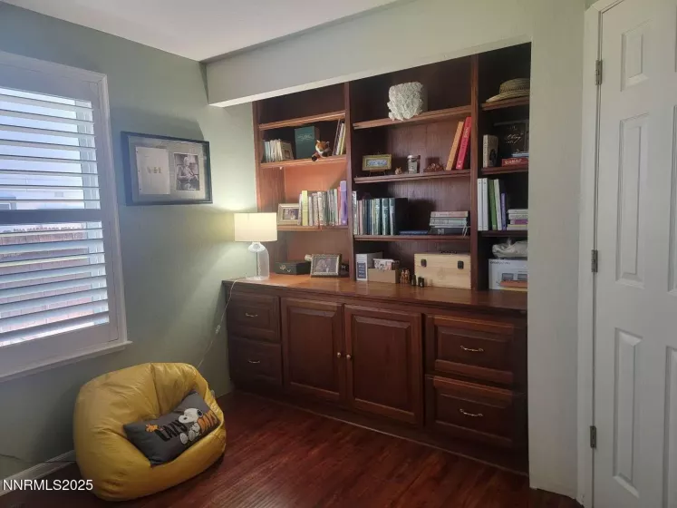 4515 Whitney, Sparks, Nevada 89436, 4 Bedrooms Bedrooms, ,3 BathroomsBathrooms,Residential,Residential,Whitney,250054079