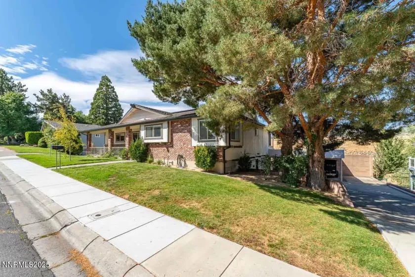 2301 Solari, Reno, Nevada 89509, 4 Bedrooms Bedrooms, ,3 BathroomsBathrooms,Residential,Residential,Solari,250054093