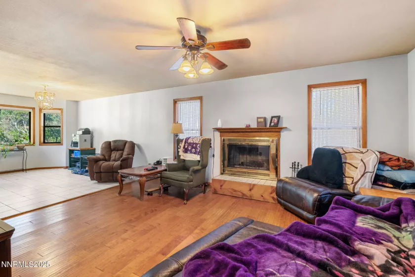 21615 Dortort, Reno, Nevada 89521, 3 Bedrooms Bedrooms, ,3 BathroomsBathrooms,Residential,Residential,Dortort,250054096