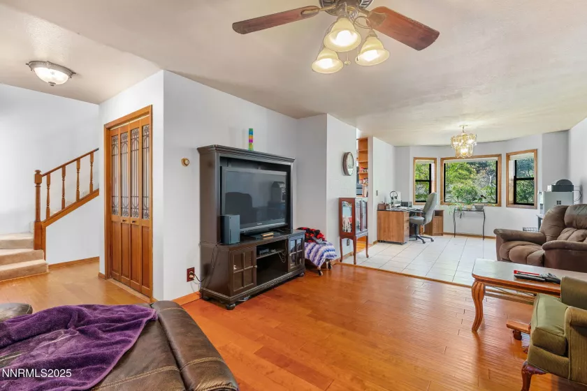 21615 Dortort, Reno, Nevada 89521, 3 Bedrooms Bedrooms, ,3 BathroomsBathrooms,Residential,Residential,Dortort,250054096