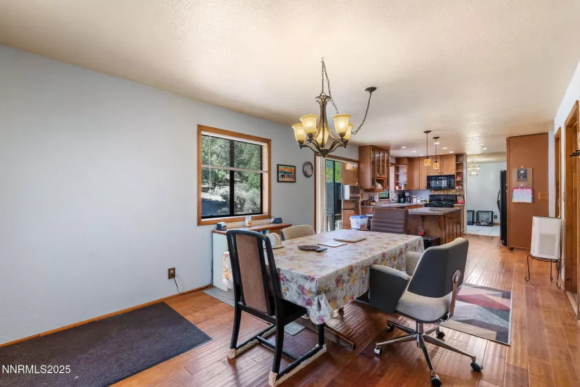 21615 Dortort, Reno, Nevada 89521, 3 Bedrooms Bedrooms, ,3 BathroomsBathrooms,Residential,Residential,Dortort,250054096