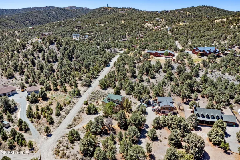 21615 Dortort, Reno, Nevada 89521, 3 Bedrooms Bedrooms, ,3 BathroomsBathrooms,Residential,Residential,Dortort,250054096