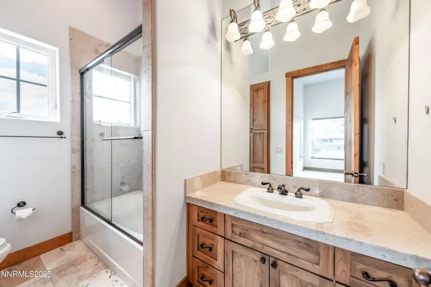 1138 Eagle Vista, Reno, Nevada 89511, 4 Bedrooms Bedrooms, ,5 BathroomsBathrooms,Residential,Residential,Eagle Vista,250054097