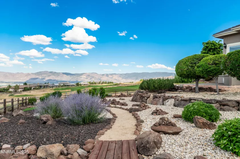 1138 Eagle Vista, Reno, Nevada 89511, 4 Bedrooms Bedrooms, ,5 BathroomsBathrooms,Residential,Residential,Eagle Vista,250054097