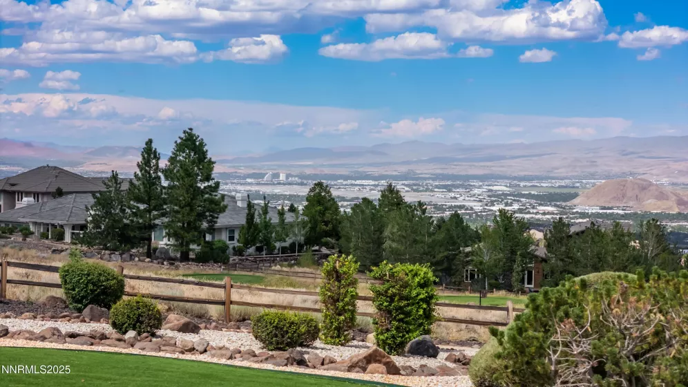 1138 Eagle Vista, Reno, Nevada 89511, 4 Bedrooms Bedrooms, ,5 BathroomsBathrooms,Residential,Residential,Eagle Vista,250054097