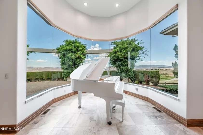 1138 Eagle Vista, Reno, Nevada 89511, 4 Bedrooms Bedrooms, ,5 BathroomsBathrooms,Residential,Residential,Eagle Vista,250054097