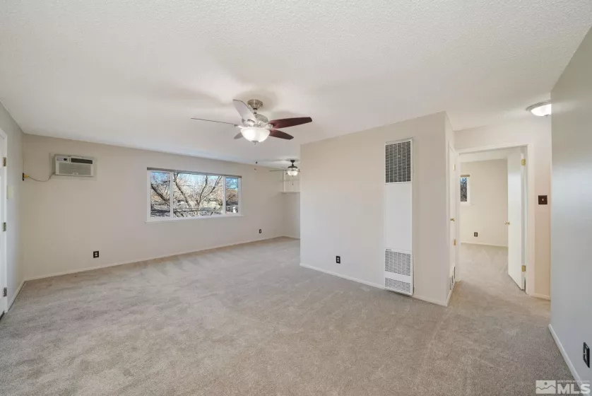 1940 4th, Sparks, Nevada 89431, 2 Bedrooms Bedrooms, ,1 BathroomBathrooms,Residential,Residential,4th,250001205
