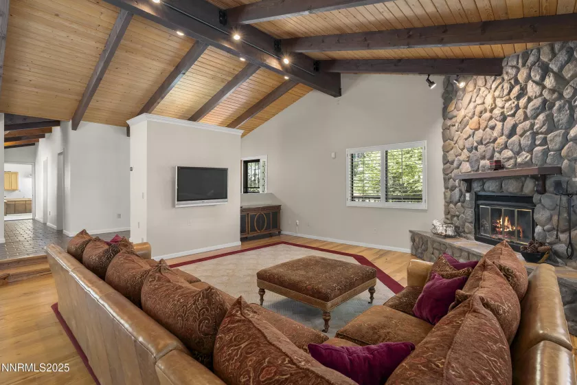12530 Oak Glen, Reno, Nevada 89511, 4 Bedrooms Bedrooms, ,4 BathroomsBathrooms,Residential,Residential,Oak Glen,250054103