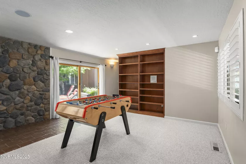 12530 Oak Glen, Reno, Nevada 89511, 4 Bedrooms Bedrooms, ,4 BathroomsBathrooms,Residential,Residential,Oak Glen,250054103