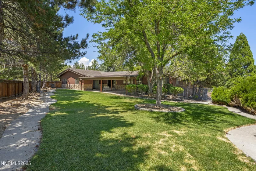 12530 Oak Glen, Reno, Nevada 89511, 4 Bedrooms Bedrooms, ,4 BathroomsBathrooms,Residential,Residential,Oak Glen,250054103