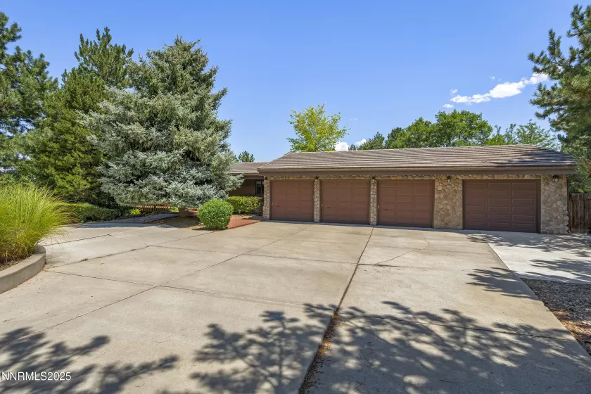 12530 Oak Glen, Reno, Nevada 89511, 4 Bedrooms Bedrooms, ,4 BathroomsBathrooms,Residential,Residential,Oak Glen,250054103