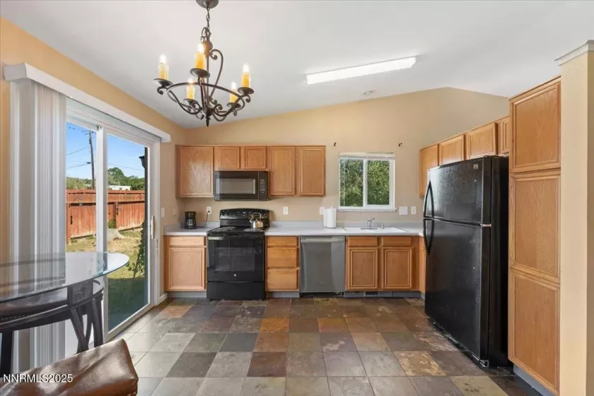 5760 Sculptor, Sun Valley, Nevada 89433, 2 Bedrooms Bedrooms, ,2 BathroomsBathrooms,Residential,Residential,Sculptor,250054104