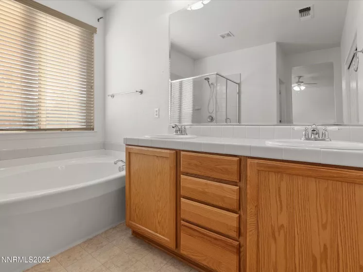 2454 Spring Flower, Reno, Nevada 89521, 4 Bedrooms Bedrooms, ,4 BathroomsBathrooms,Residential,Residential,Spring Flower,250054107