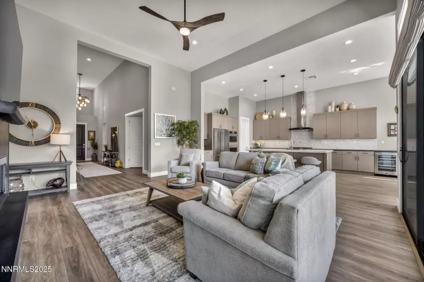5469 Side Saddle, Reno, Nevada 89511, 3 Bedrooms Bedrooms, ,4 BathroomsBathrooms,Residential,Residential,Side Saddle,250054108