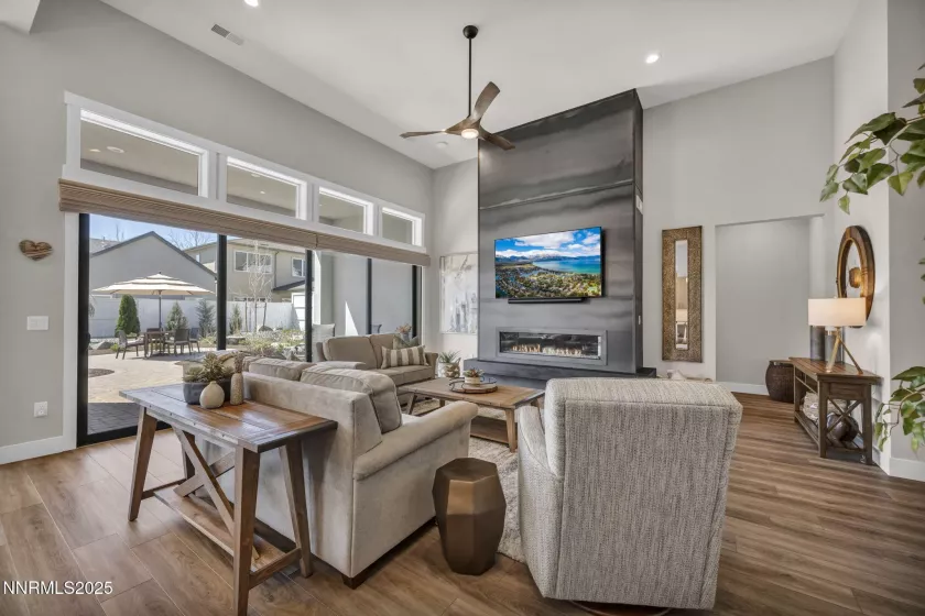 5469 Side Saddle, Reno, Nevada 89511, 3 Bedrooms Bedrooms, ,4 BathroomsBathrooms,Residential,Residential,Side Saddle,250054108