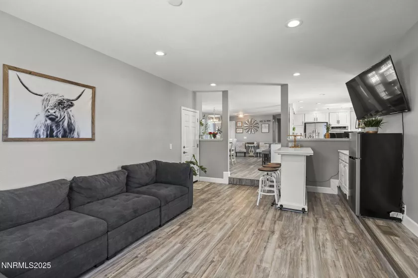 45 Stags Leap, Spanish Springs, Nevada 89441, 5 Bedrooms Bedrooms, ,4 BathroomsBathrooms,Residential,Residential,Stags Leap,250054109