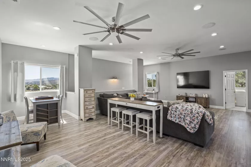45 Stags Leap, Spanish Springs, Nevada 89441, 5 Bedrooms Bedrooms, ,4 BathroomsBathrooms,Residential,Residential,Stags Leap,250054109