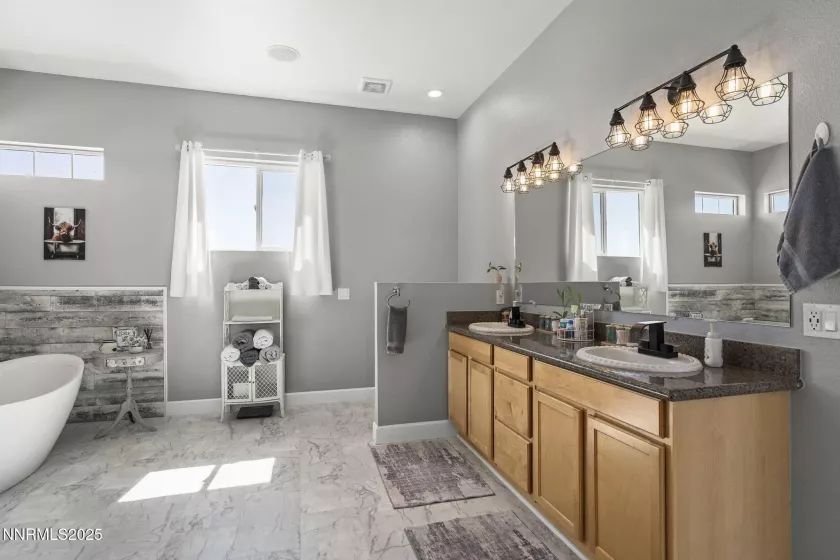 45 Stags Leap, Spanish Springs, Nevada 89441, 5 Bedrooms Bedrooms, ,4 BathroomsBathrooms,Residential,Residential,Stags Leap,250054109