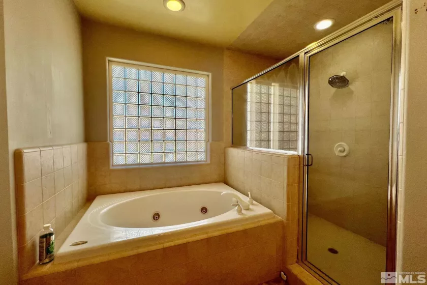 45 Julie, Winnemucca, Nevada 89445, 4 Bedrooms Bedrooms, ,4 BathroomsBathrooms,Residential,Residential,Julie,230003868