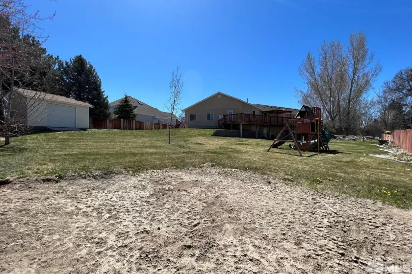 45 Julie, Winnemucca, Nevada 89445, 4 Bedrooms Bedrooms, ,4 BathroomsBathrooms,Residential,Residential,Julie,230003868