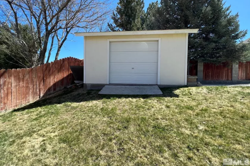 45 Julie, Winnemucca, Nevada 89445, 4 Bedrooms Bedrooms, ,4 BathroomsBathrooms,Residential,Residential,Julie,230003868